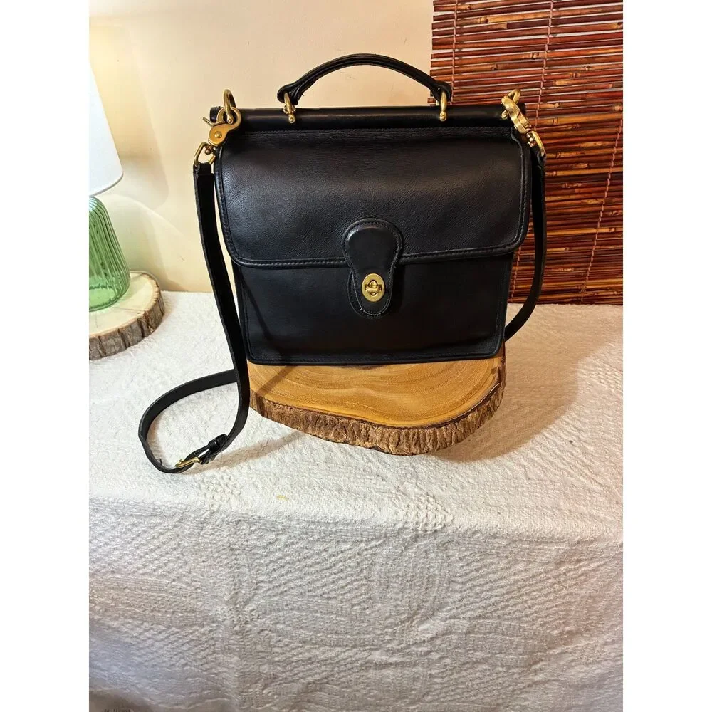 Vintage Coach Willis Bag Black Leather Crossbody 9927